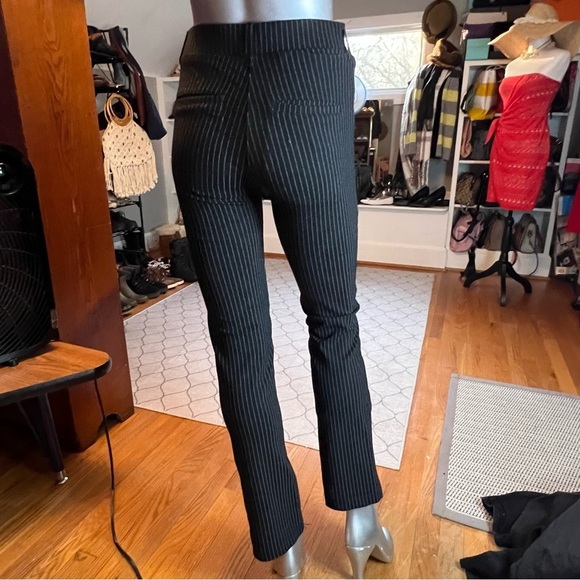 BETABRAND - 3 XS  Women’s Pants - Gray, Black, and Gray Stripped - Picture 8 of 13
